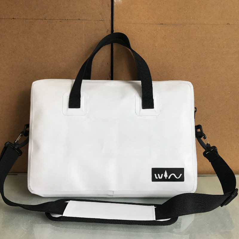 La borsa per laptop PVC e TPU è realizzata con materiale durevole e protettore di schiuma spessa